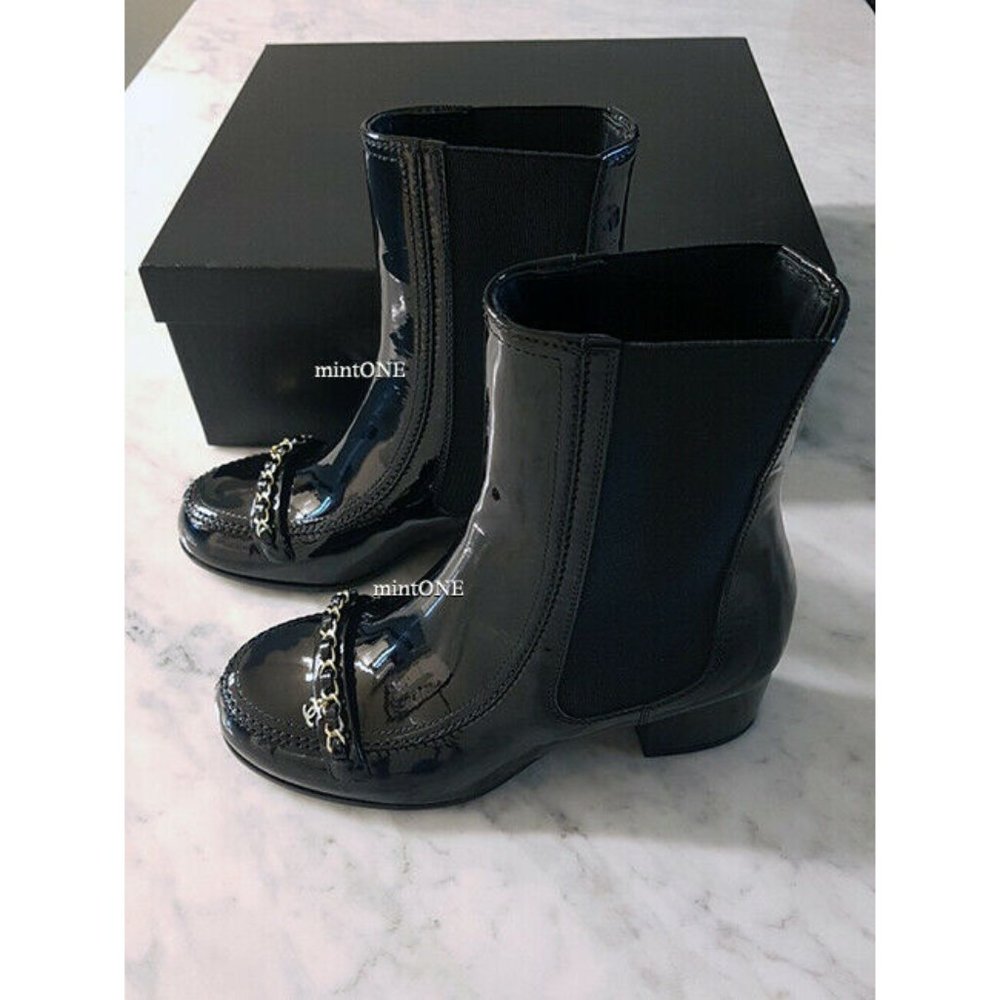 NEW CHANEL black patent leather anklet boots 36.5